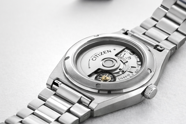 Citizen Tsuyosa x PANTONE Unidades Limitadas